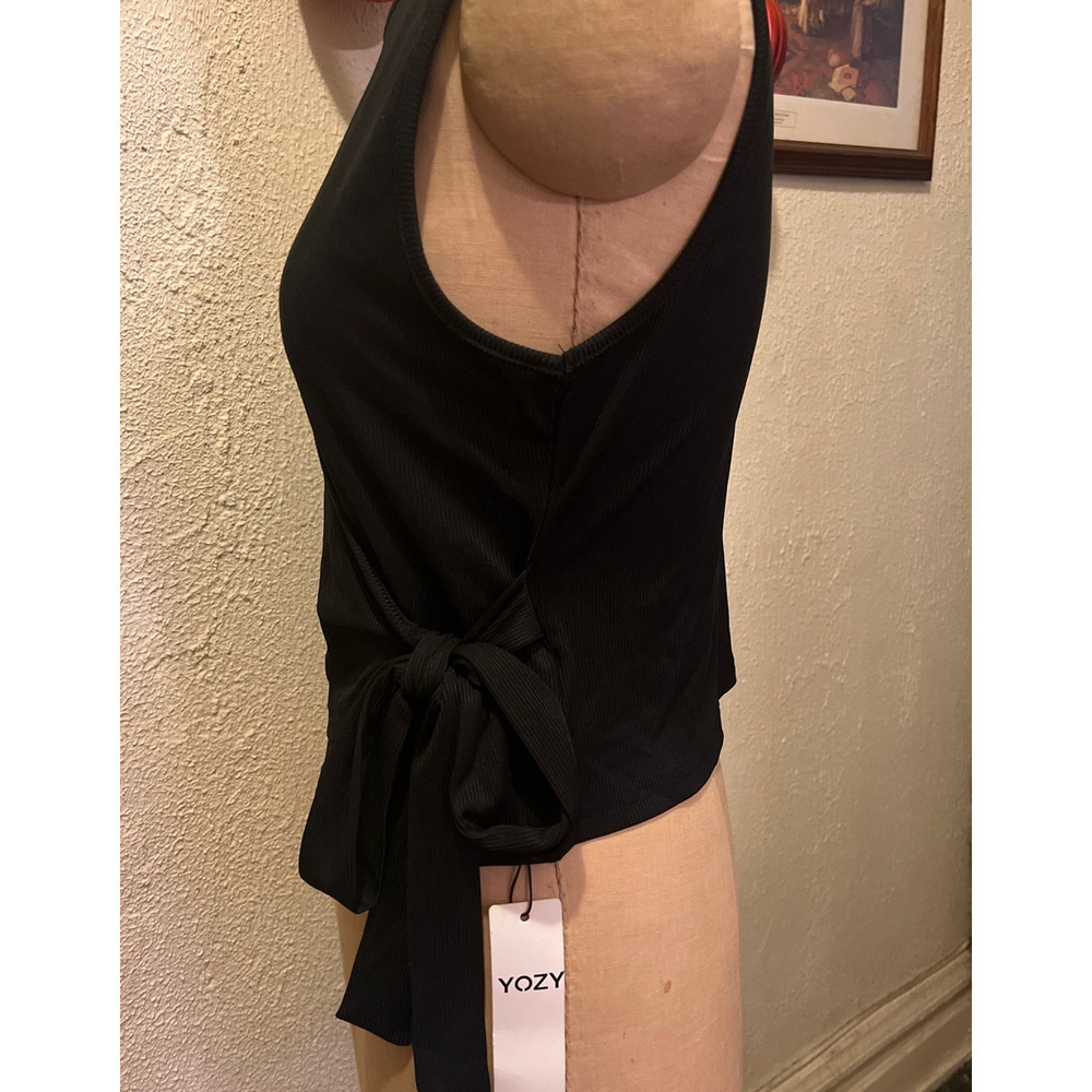 Women's Solid Black Ribbed Sleeveless Wrap Side Tie Side Top NWT Size M - Picture 3 of 10